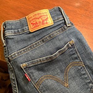 Levi’s Classic Straight jeans